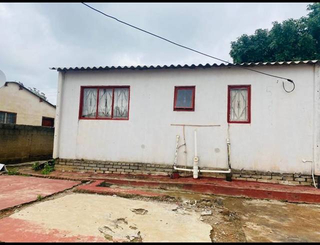 2 BEDROOM HOUSE FOR SALE IN KAALFONTEIN
